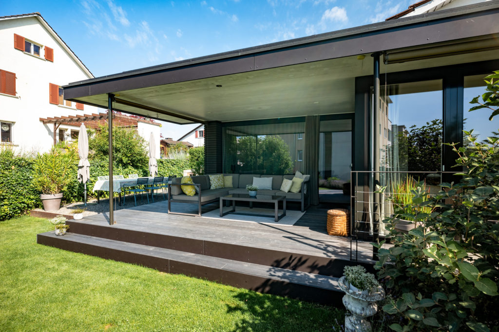 Accoya Grey Terrassendielen in der Schweiz kaufen