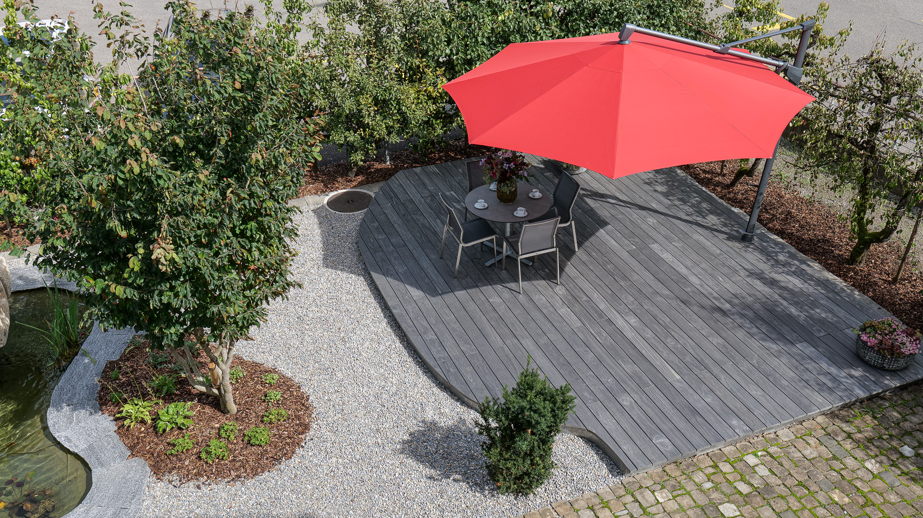 Accoya Grey Holzterrasse Eisenring