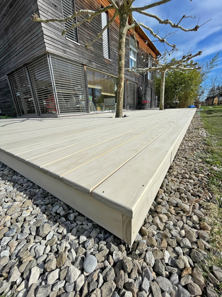 Accoya Holz Terrassendielen