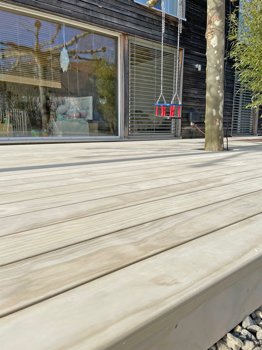Accoya Holz Terrassendielen