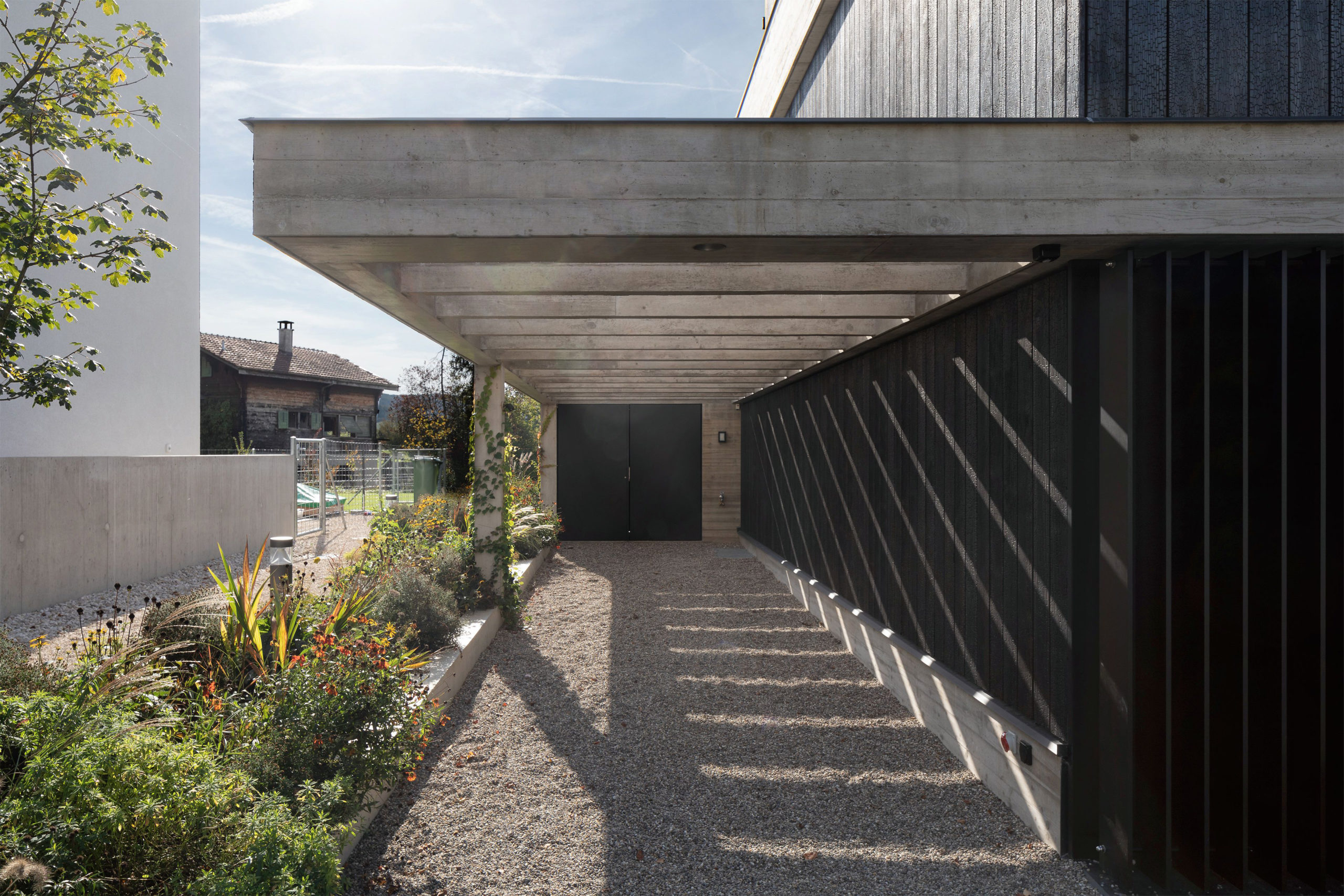 Holzfassade aus verkohltem Accoya Holz Shou Sugi Ban Marugame